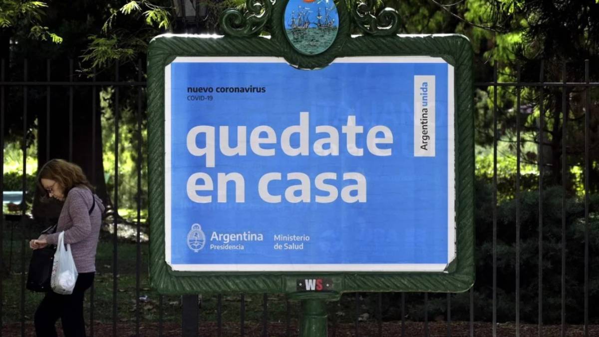 Fallecieron tres mujeres y ya son 27 las víctimas fatales por el coronavirus en Argentina | Análisis