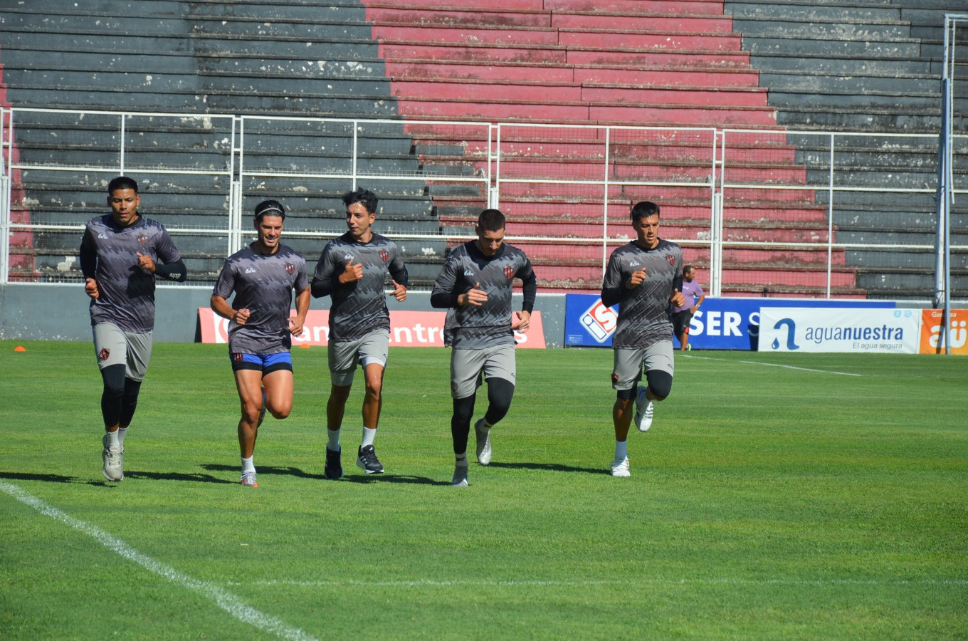 Arqueros de Patronato - Primera Nacional 2026.