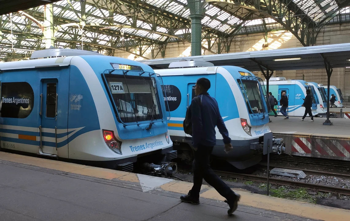 El Ejecutivo frenó la venta de Trenes Argentinos por considerarla "no rentable para el privado" 
