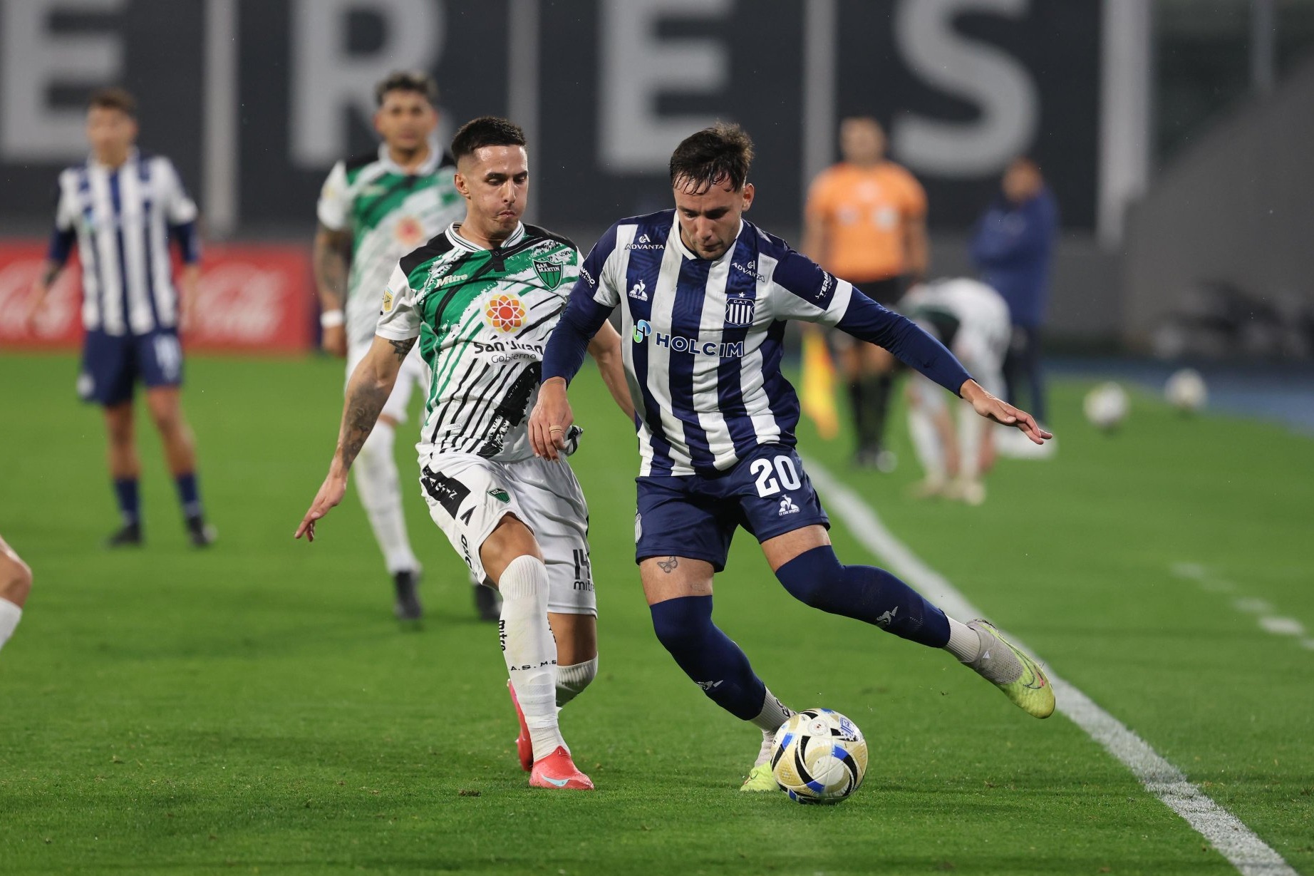 La T y el Santo igualaron sin goles en el Kempes