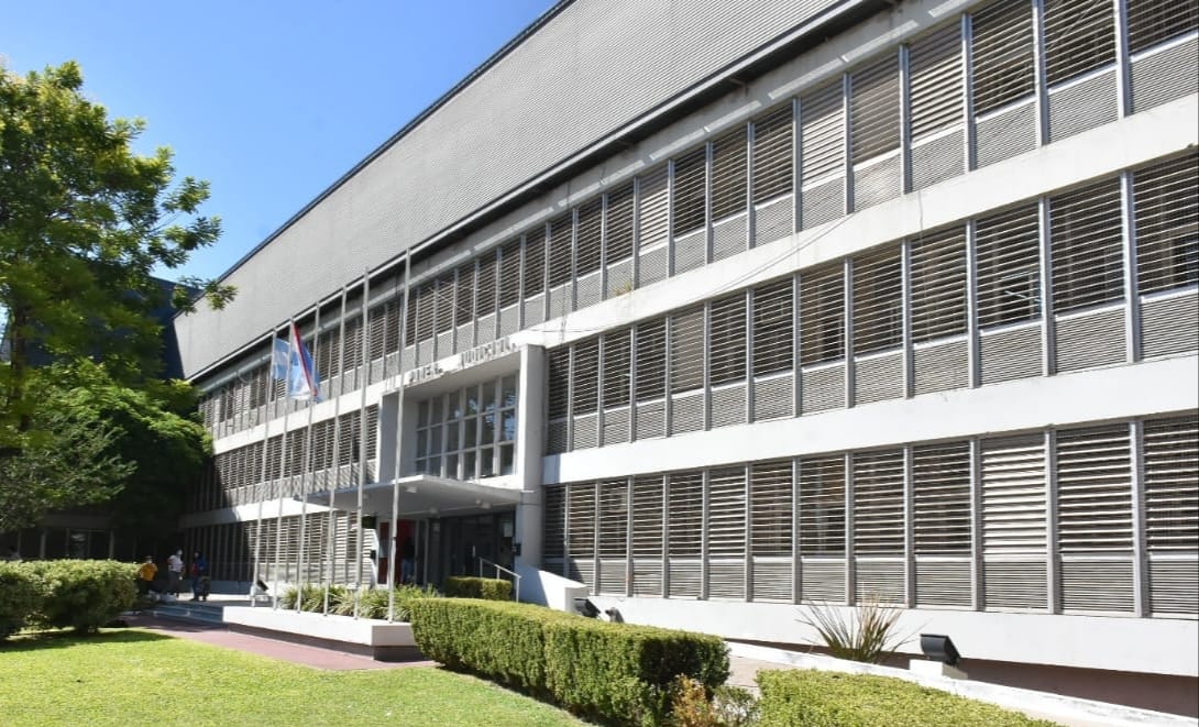 edificio de Tribunales en Paraná