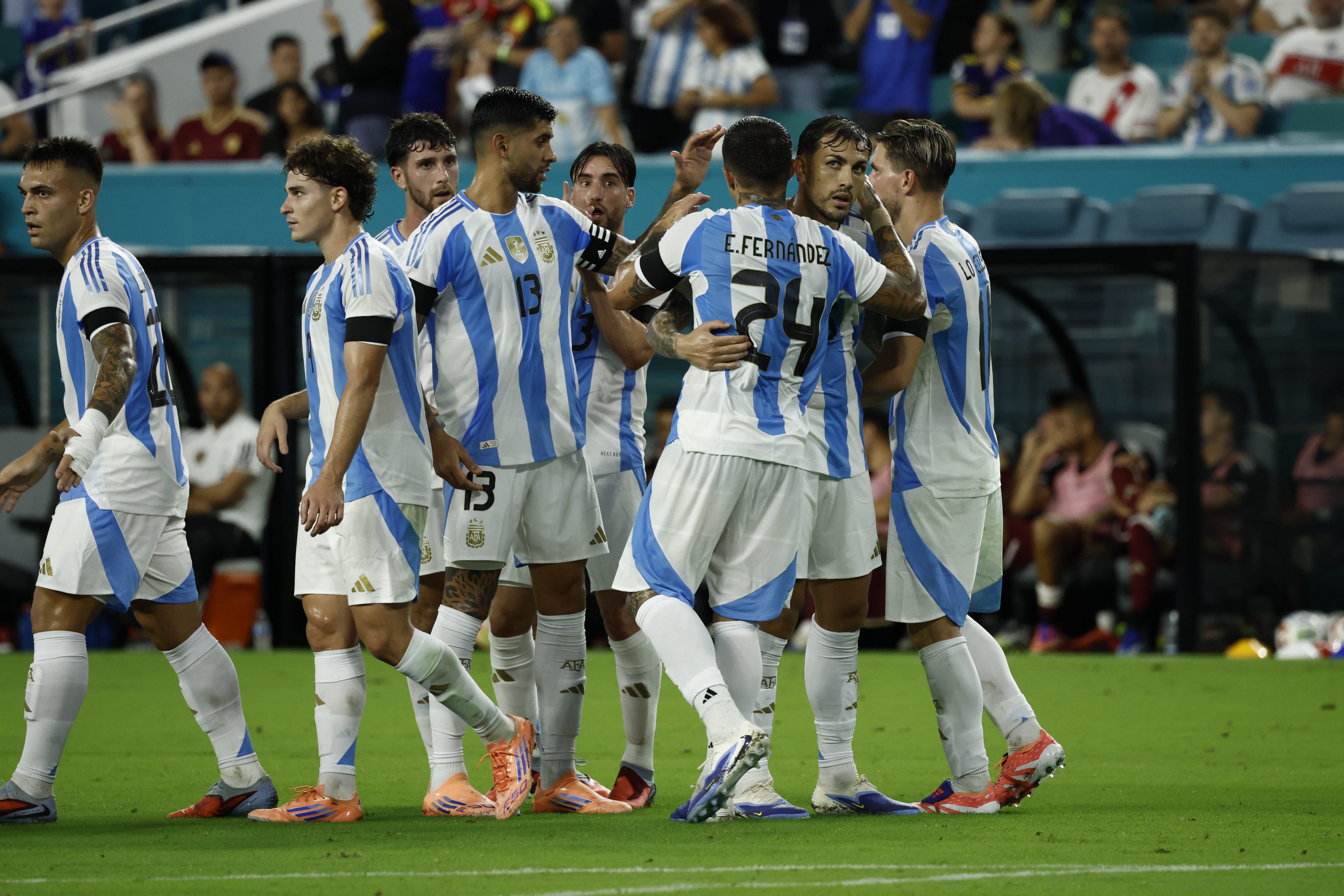 Festeja Argentina