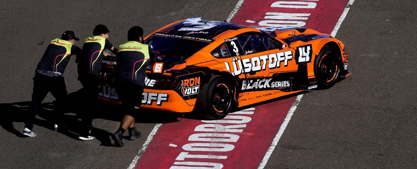 Gurí Martínez Competición