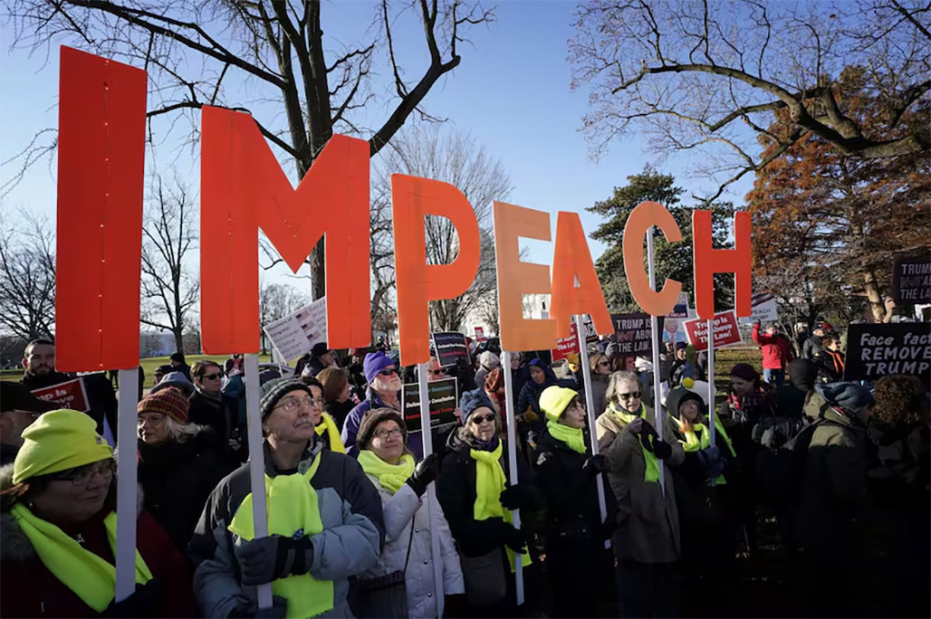 Manifestantes apoyan en Washington el impeachment de Trump, en diciembre de 2019.