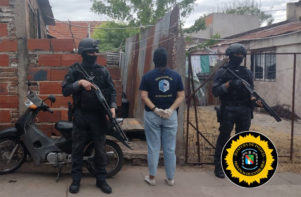 Personal de la División de Drogas Peligrosas de Nogoyá realizó allanamientos por narcomenudeo
