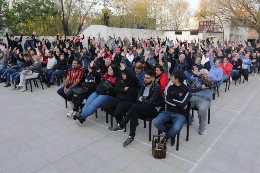 Asamblea en Patronato