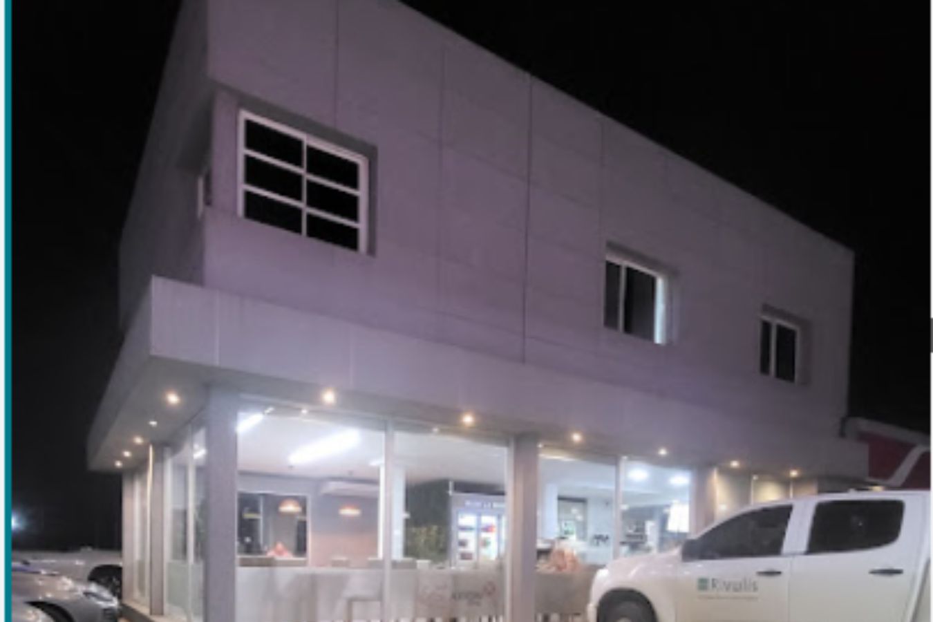 robo estación de servicios