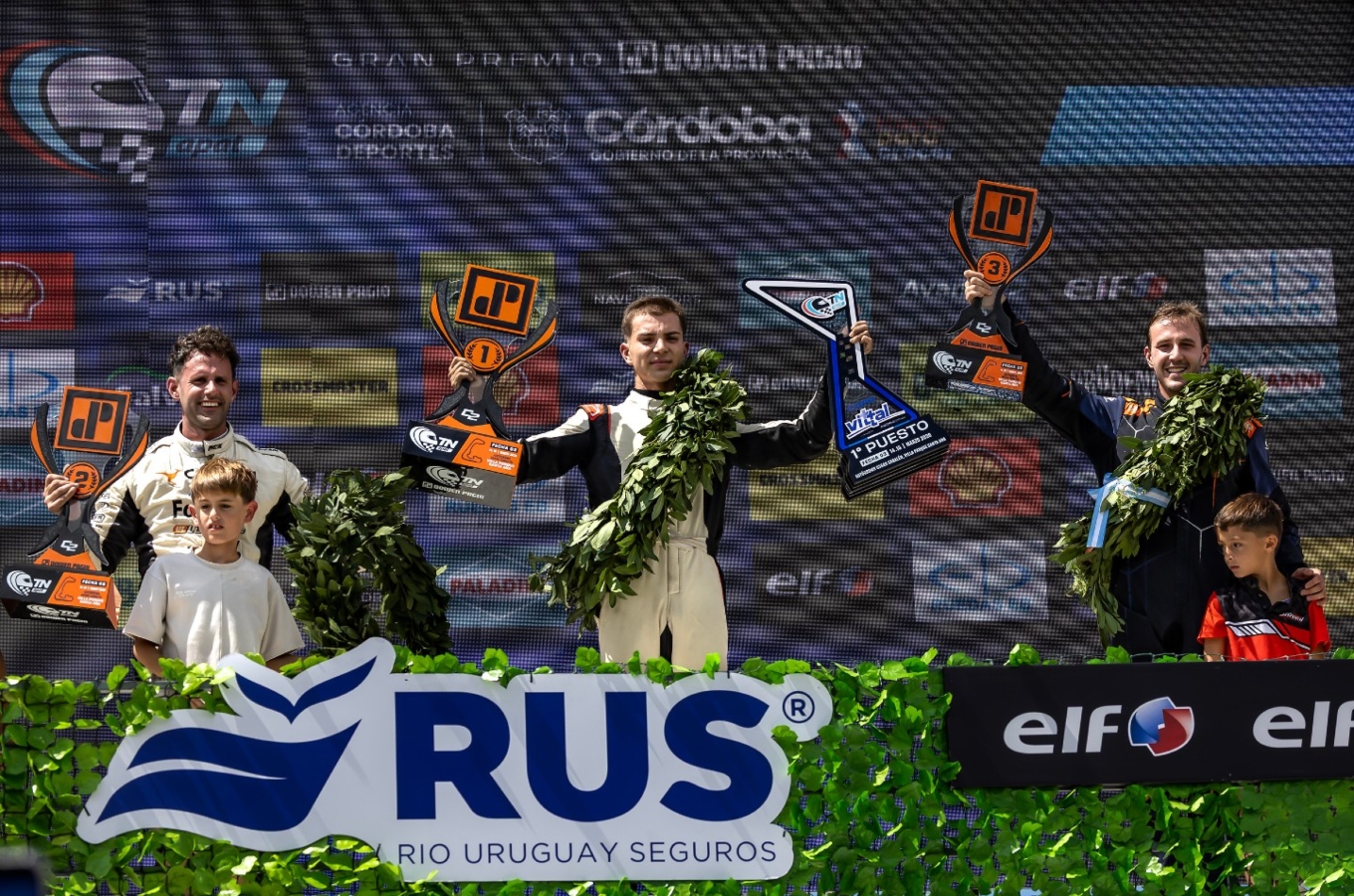 Podio en Alta Gracia | Clase 2 - Turismo Nacional 2026.