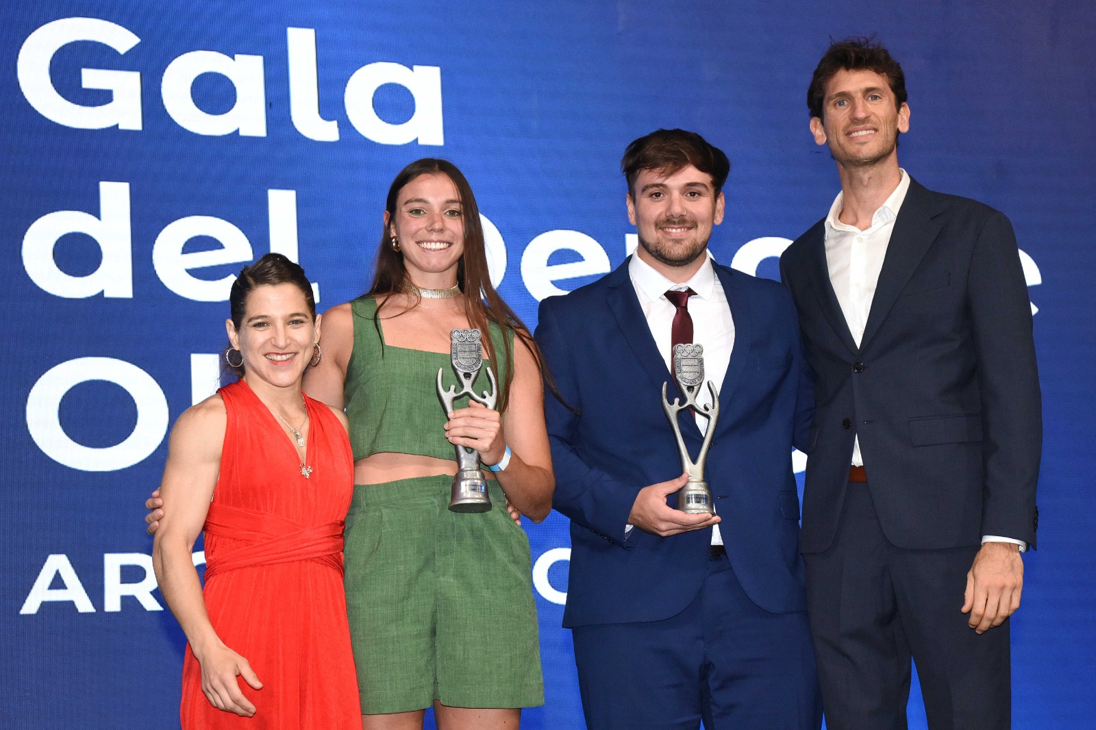 Violeta Figueroa y Matías Etchevers