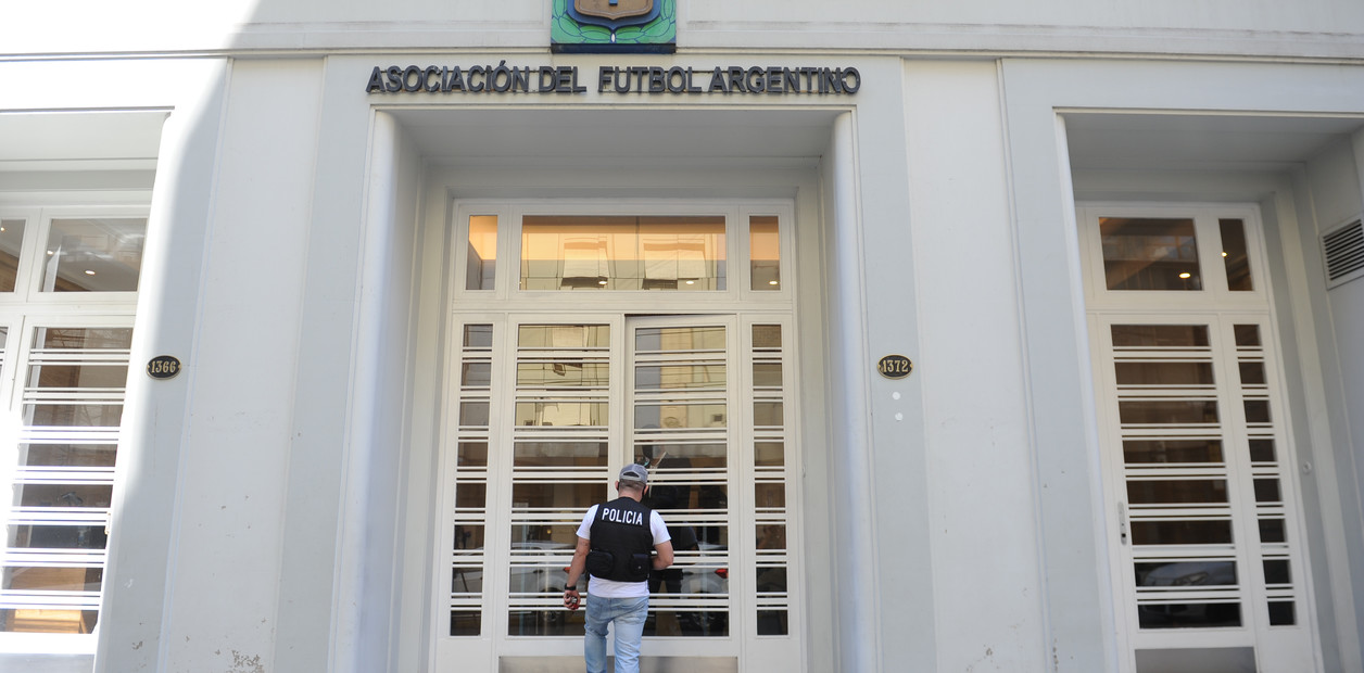 Cuando el deporte subsiste bajo la Ley y la Trampa