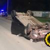 La Policía fue alertada alrededor de las 6:10 que se había producido un vuelco en el ingreso a Concepción del Uruguay. El conductor sufrió lesiones menores y aparentemente tendría alcoholemia positiva.