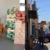 Captura de video. Además de los allanamientos, un video registró cómo un camión identificado con el Ministerio de Desarrollo Humano de Entre Ríos descargó mercadería en un local vinculado a la Fundación “Hacemos Argentina”.