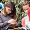 jóvenes buscando empleo