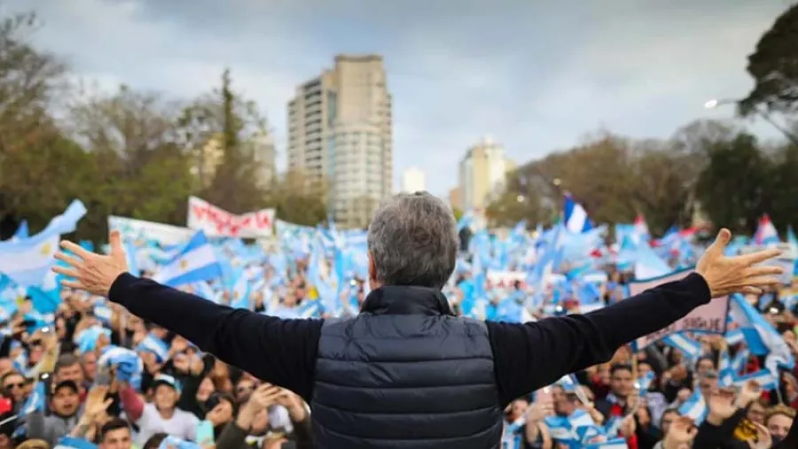 Macri en Paraná. Macri en Paraná.