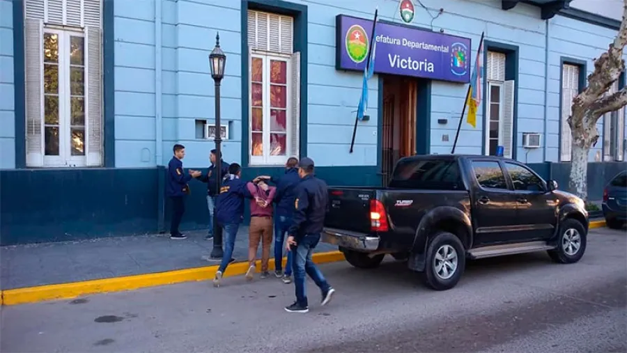 Detenidos en Victoria