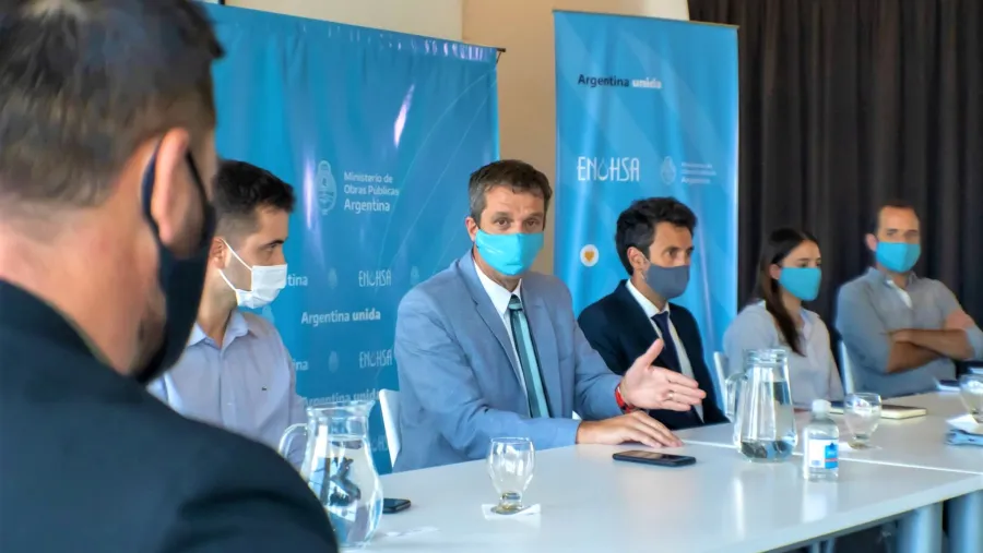 reunión Enohsa con intendente Urdinarrain 
