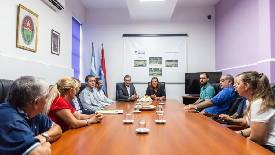 Obras en Paraná. Obras en Paraná.
