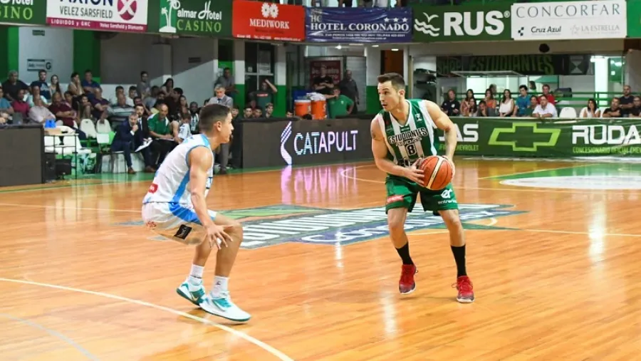 “Fue todo muy rápido”, dijo Lucas Pérez sobre su debut en Estudiantes de Concordia