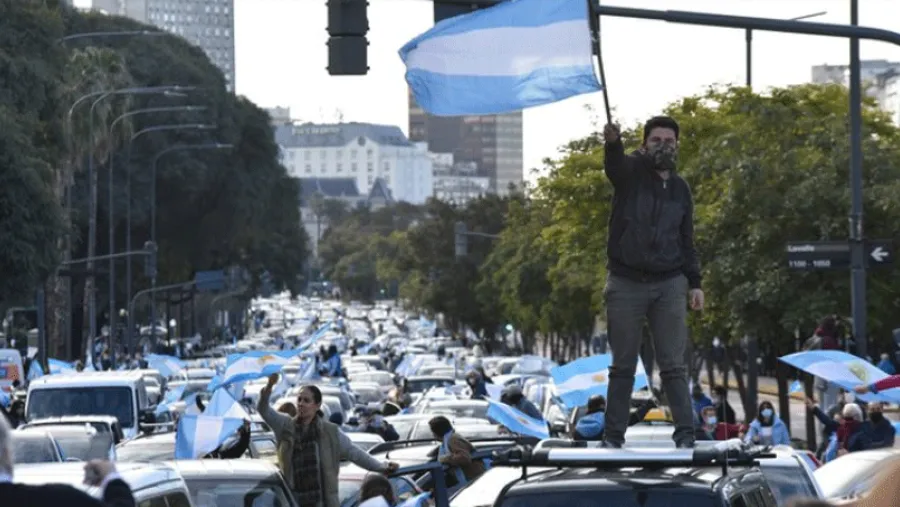 Banderazo. Banderazo.