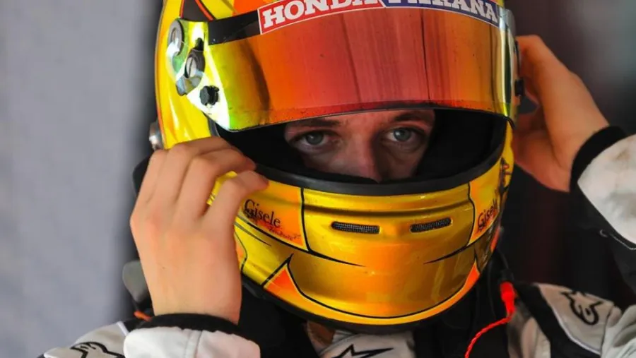 El paranaense Exequiel Bastidas probará este miércoles un auto de TC 2000