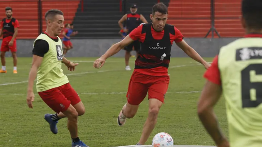 Leys, Barinaga y Dettler asoman entre los titulares de Patronato para el domingo Leys, Barinaga y Dettler asoman entre los titulares de Patronato para el domingo