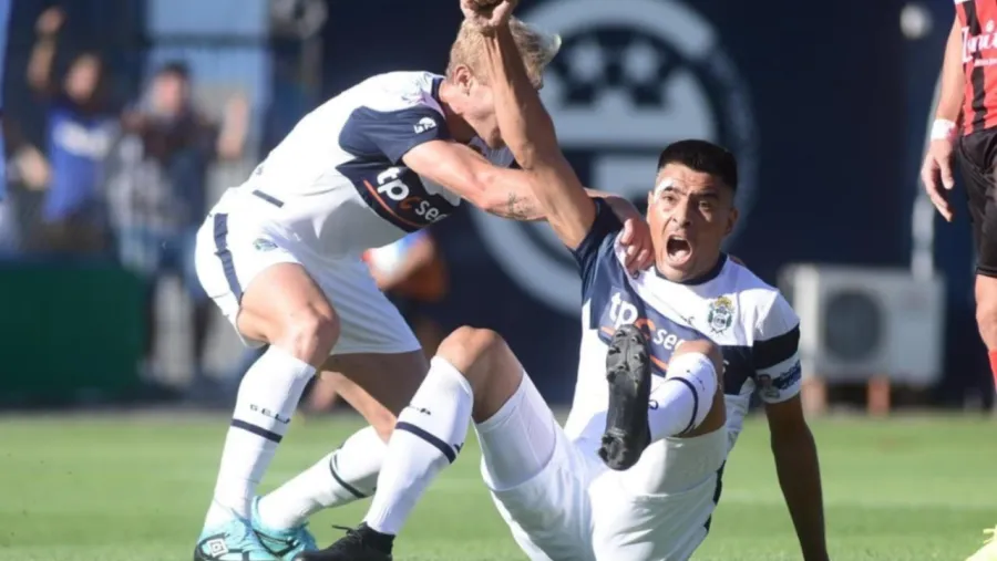 Por ahora, Colón no avanzó en las negociaciones por el entrerriano Paolo Goltz