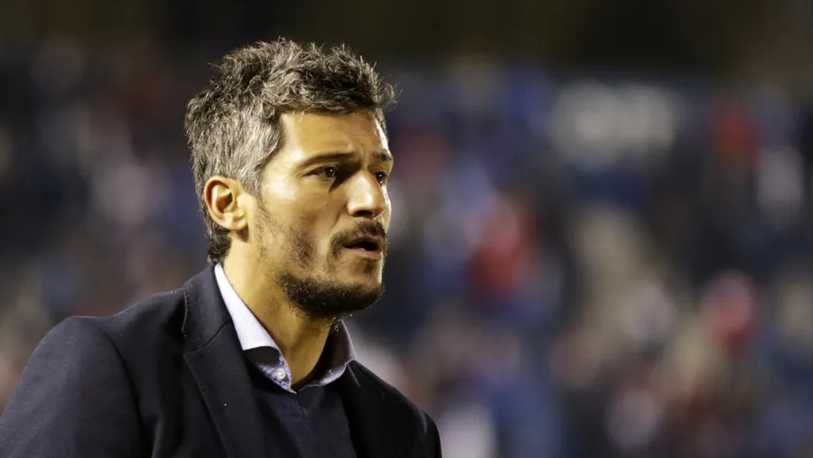Unión de Santa Fe anunció la llegada de Gustavo Munúa como nuevo DT
