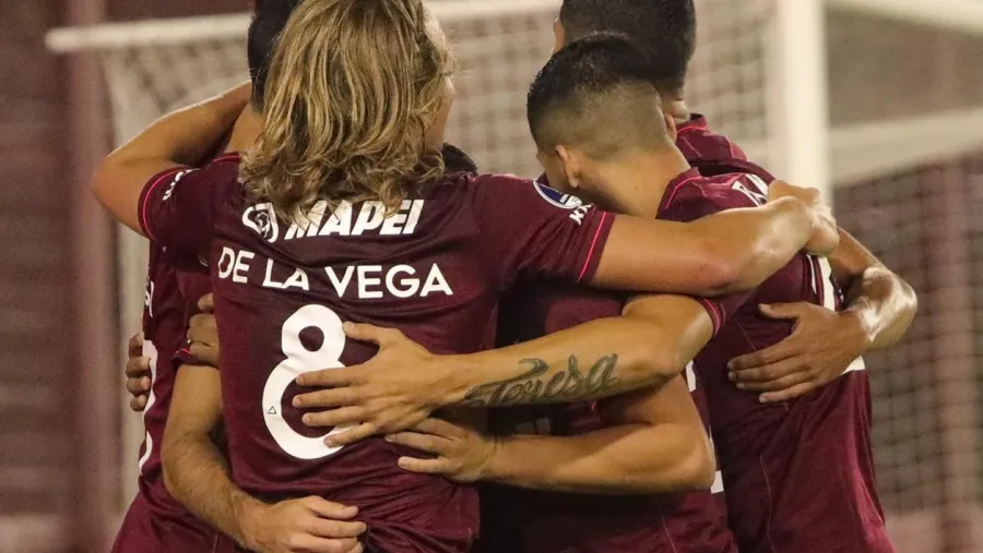Lanús Lanús eliminó a Vélez con contundencia y es finalista de la Copa Sudamericana