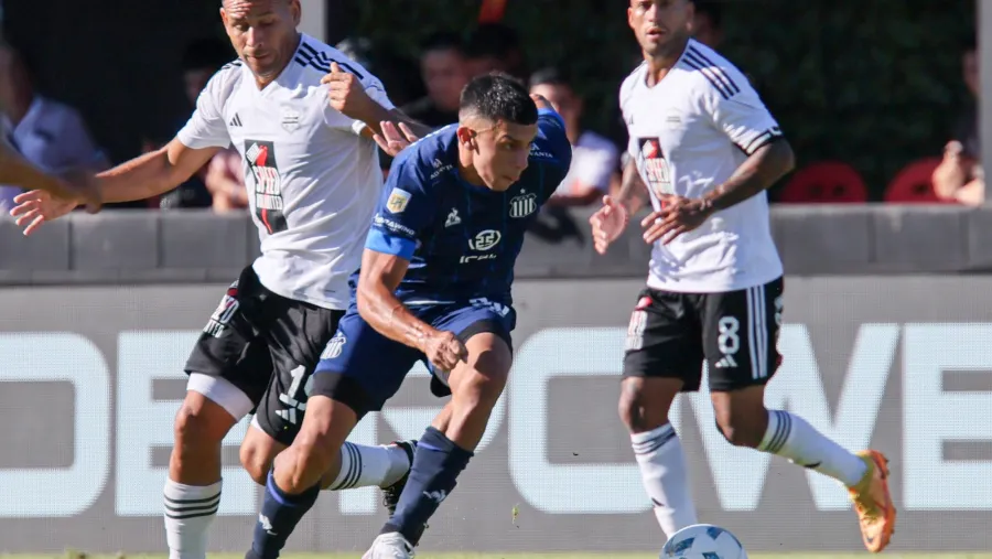 Talleres venció a domicilio a Deportivo Riestra