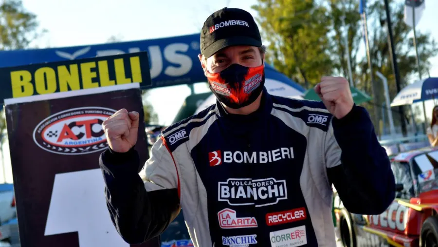 El uruguayense Nicolás Bonelli logró la pole position del Turismo Carretera en Rafaela