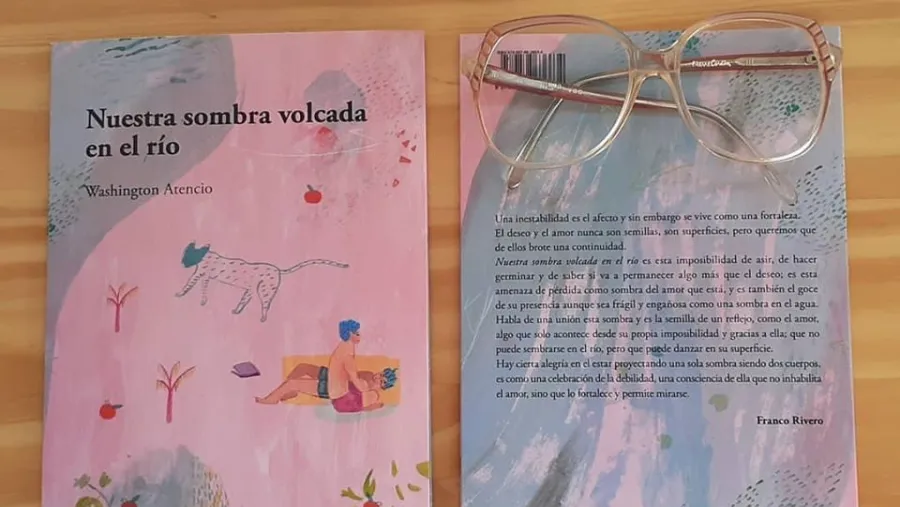 Nuestra sombra volcada en el río