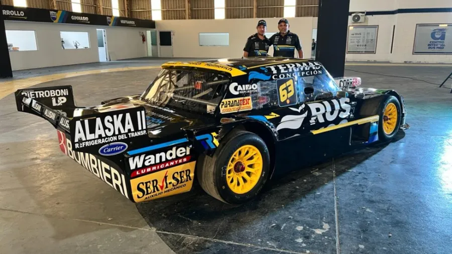 TC: con la presencia del uruguayense "Nico" Bonelli, RUS MED Team presentó sus autos