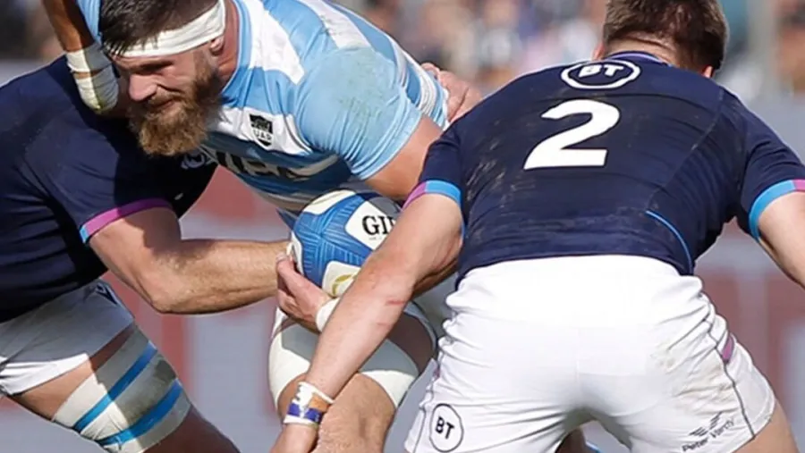 El concordiense Kremer saldrá de Los Pumas en uno de los 11 cambios de Cheika