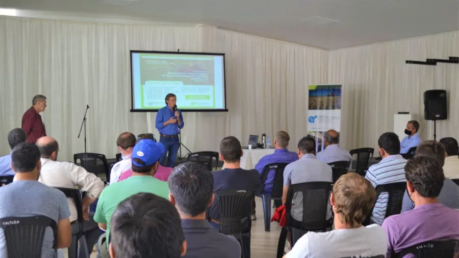 capacitación uso de pulverizadoras agrícolas