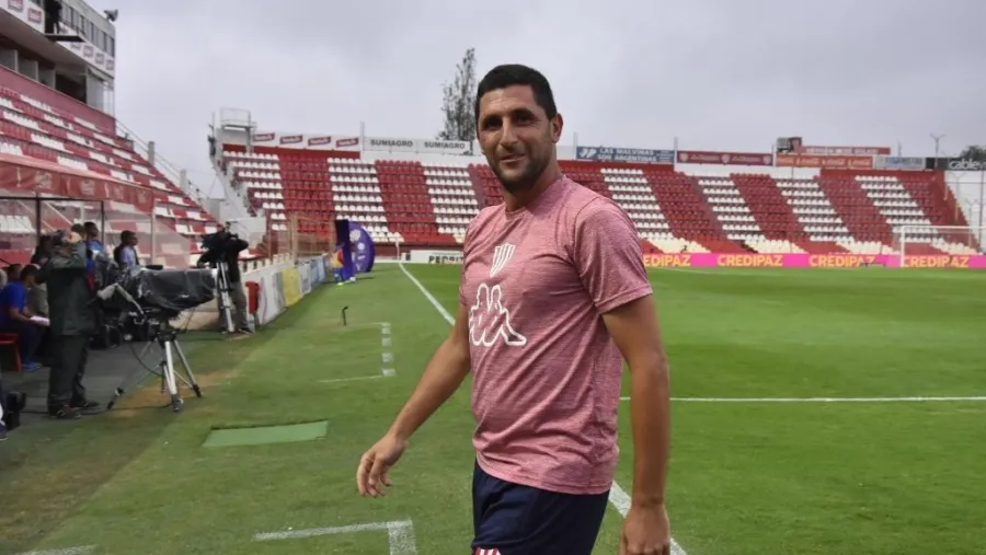 Con dos bajas obligadas, Marcelo Mosset busca el equipo para recibir a Patronato Con dos bajas obligadas, Marcelo Mosset busca el equipo para recibir a Patronato