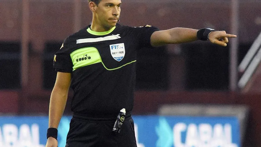 Facundo Tello será el árbitro de Patronato-Vélez en el cierre de la primera fase
