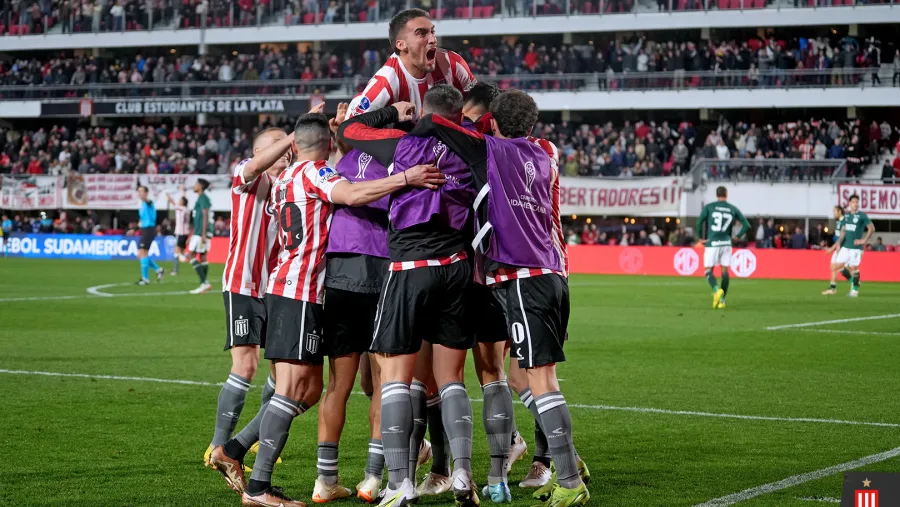 Copa Sudamericana: con una goleada, Estudiantes sacó ventaja en la serie ante Goiás Copa Sudamericana: con una goleada, Estudiantes sacó ventaja en la serie ante Goiás