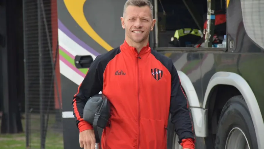 Patronato viajó a Río Cuarto con las urgencias de un triunfo para no alejarse del Reducido