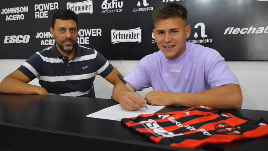 Patronato renovó el contrato de otro juvenil: Agustín Ramos firmó hasta 2025