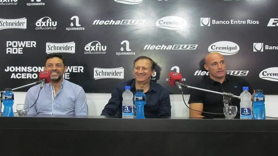 “Patronato no puede empezar el torneo sin ser ambicioso”, avisó Walter Perazzo