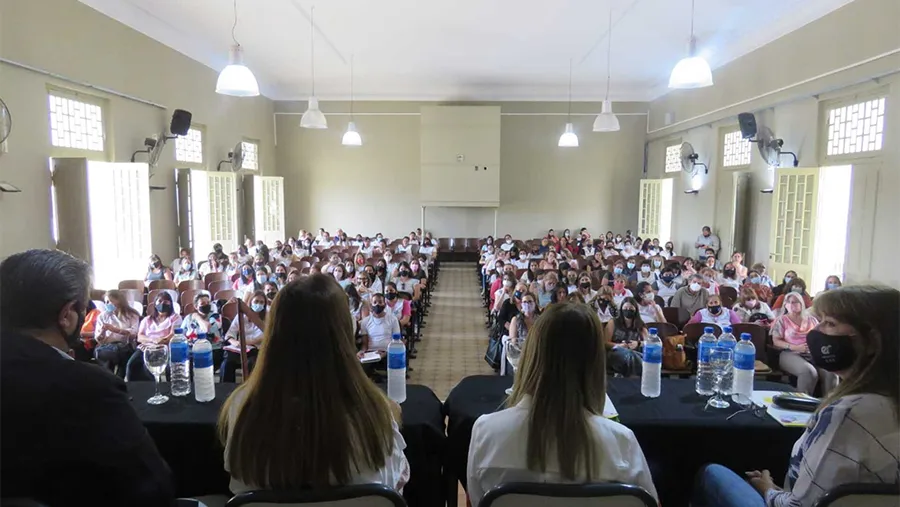 En todos los Departamentos se desarrollará el programa Aleer destinado a alumnos de primer y segundo grados de la escuela primaria.