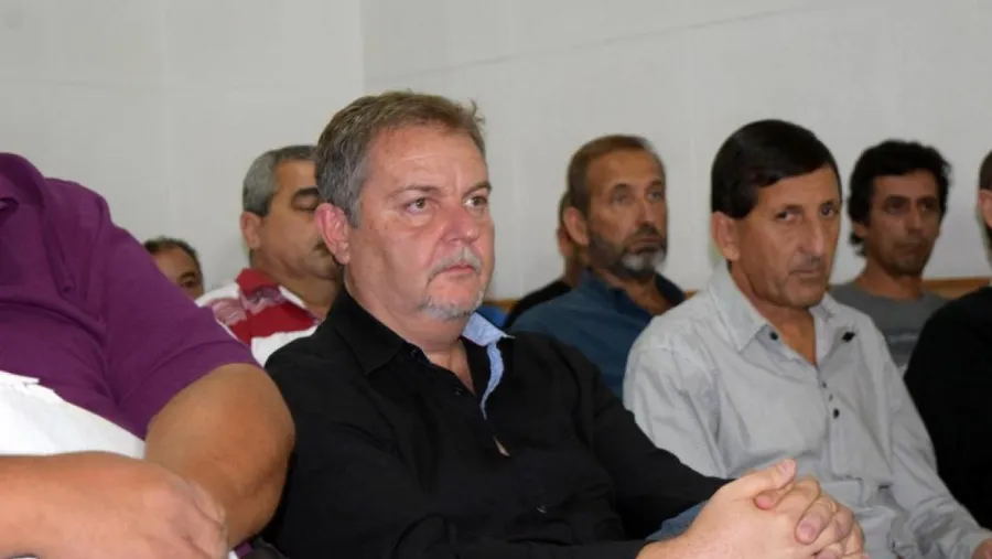 “El jueves decidiremos qué hacer con el comienzo de la actividad”, adelantó Schneider