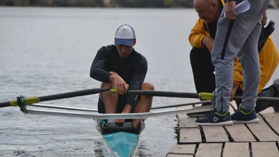 Remo: el paranaense Emiliano Calderón disputará el mundial sub 23 en Varese, Italia