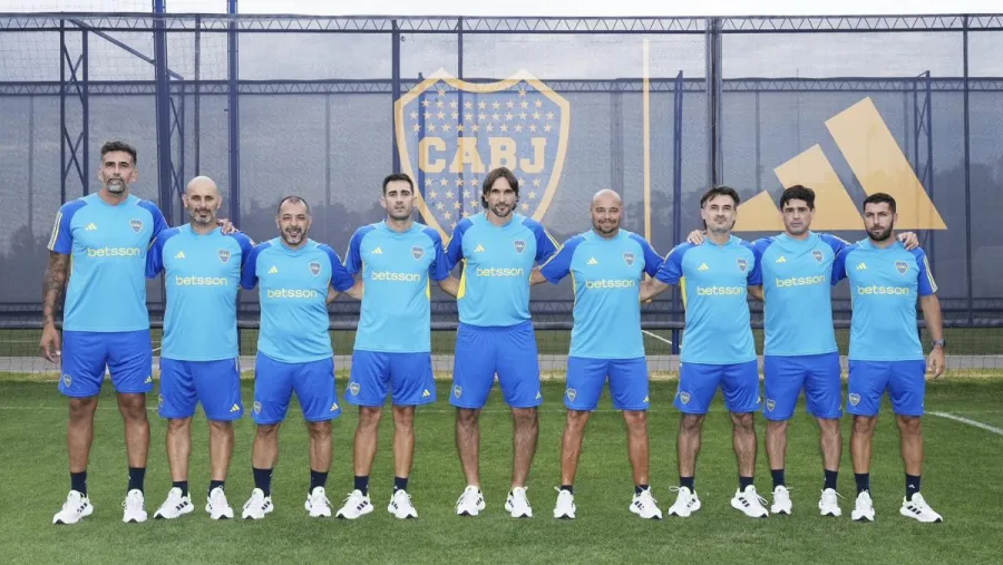 Diego Martínez inicia su ciclo en Boca, mientras negocian por Cristian Lema
