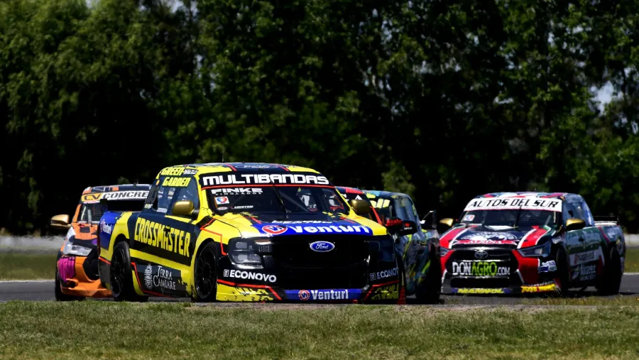 La apertura del calendario en el autódromo Roberto Mouras de La Plata tendrá en la categoría de las camionetas a dos paranaenses: Mariano Werner, a bordo de una Toyota del Coiro Competición, y al “Gurisito” Agustín Martínez, con una Ford del Martínez Competición. TC Pick Up