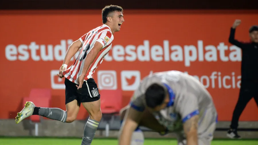 El entrerriano Gastón Benedetti será titular en Estudiantes de La Plata ante Boca