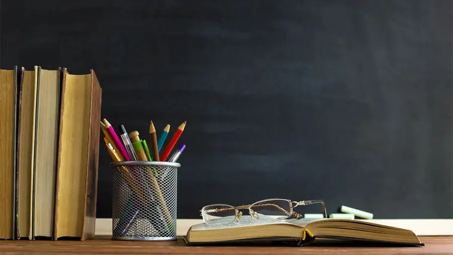 La educación es un instrumento de paz, no comprenderlo es renunciar a una herramienta formidable para la promoción humana integral. La educación es un instrumento de paz, no comprenderlo es renunciar a una herramienta formidable para la promoción humana integral.