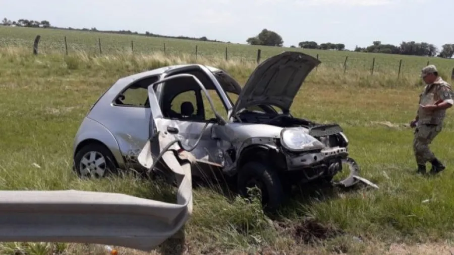 Un joven fue hospitalizado tras un accidente en la ruta 14