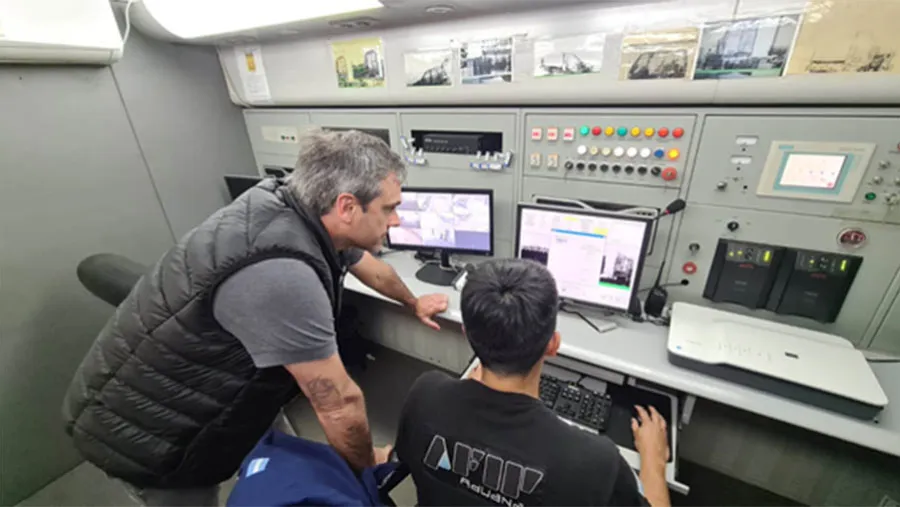 La Aduana en Gualeguaychú sumó más tecnología para detectar el contrabando. La Aduana en Gualeguaychú sumó más tecnología para detectar el contrabando.