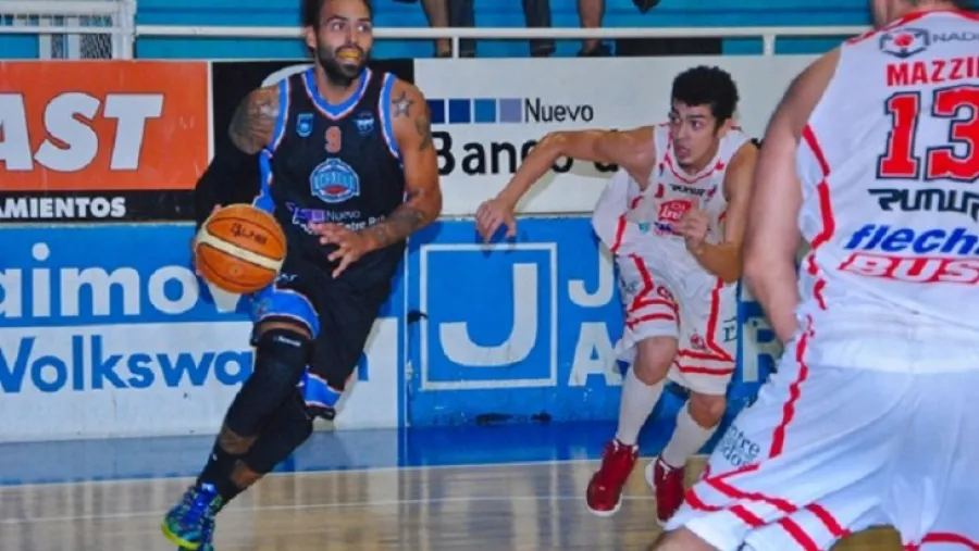 “Estoy muy feliz y contento de volver a ponerme la camiseta de Echagüe”, aseguró Carnovale